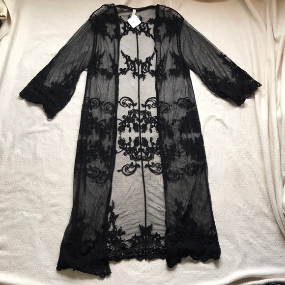 Wishlist Tops - NWT Floral Lace Long Kimono